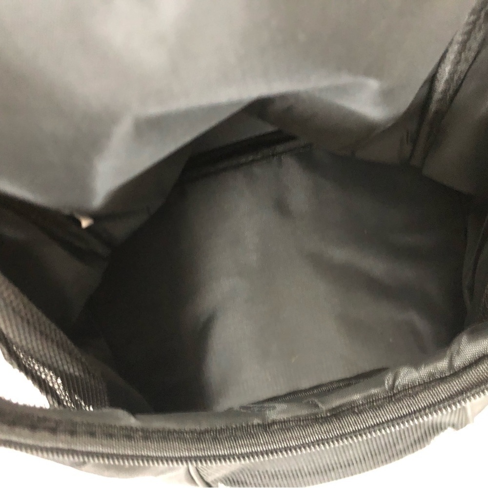 Black Mesh Backpack for Pets - Picture 11 of 11